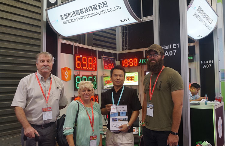 讯鹏科技收获第十二届上海国际LED展.jpg 讯鹏科技收获第十二届上海国际LED展.jpg