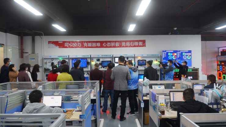 广东省人大代表莅临讯鹏科技考察